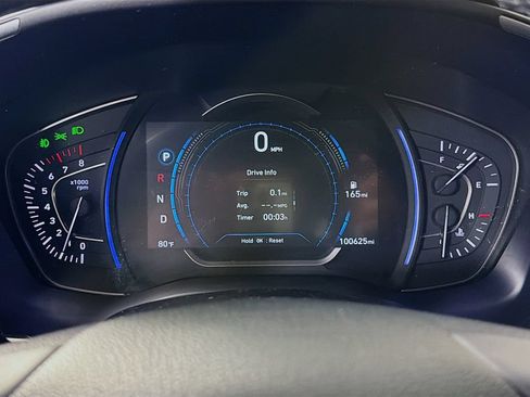 Used 2019 Hyundai Santa Fe Limited FWD image 16