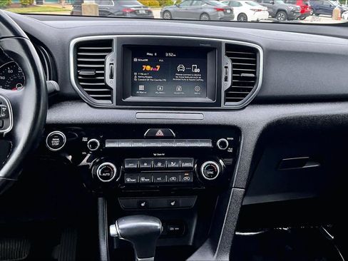 Used 2018 Kia Sportage EX AWD/4WD image 7