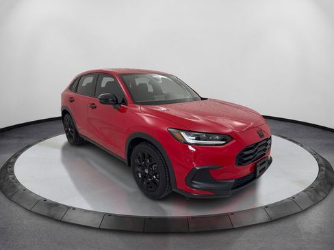 Used 2023 Honda HR-V Sport image 3