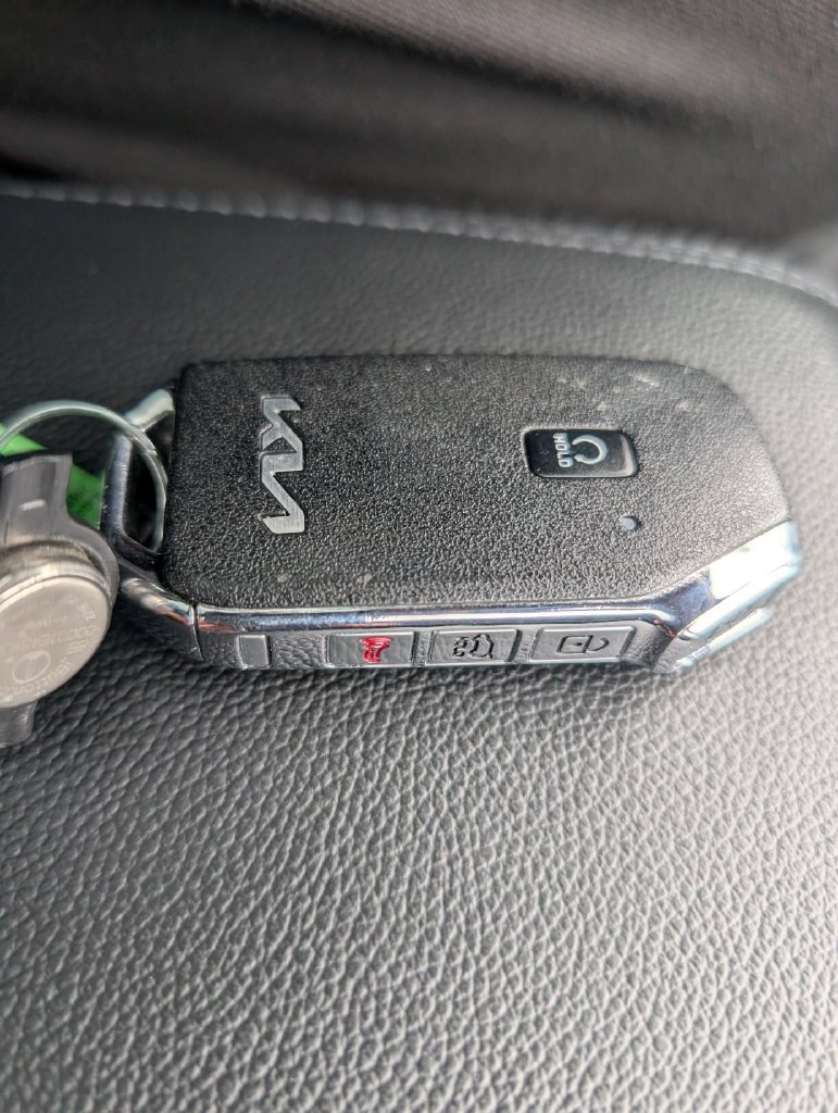 Used 2024 Kia Sportage X-Line AWD/4WD image 32
