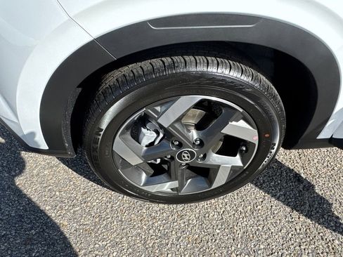 New 2026 Hyundai Venue SEL image 23