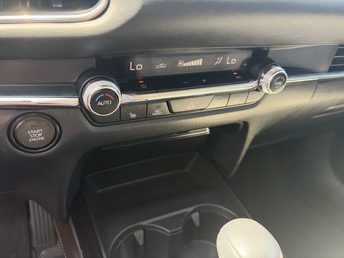 Used 2021 MAZDA CX-30 FWD 2.5 S w/ Premium Package image 25