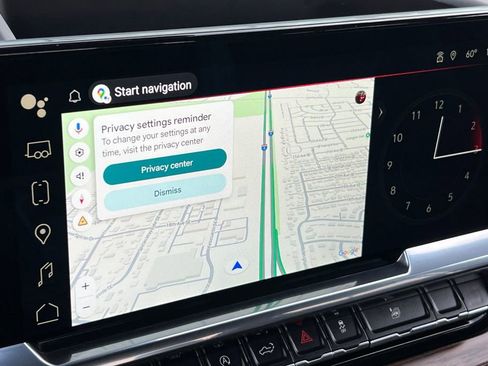 Used 2025 GMC Sierra 1500 SLT image 15