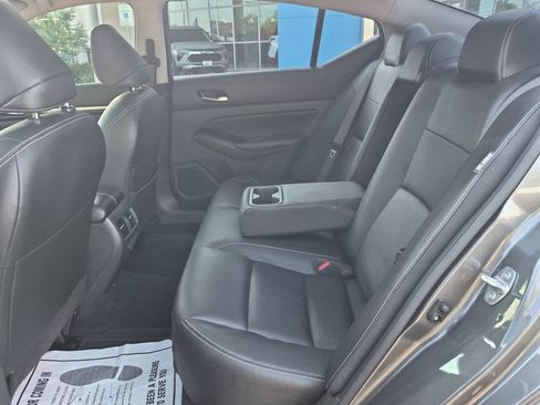 Used 2024 Nissan Altima 2.5 SL FWD image 22