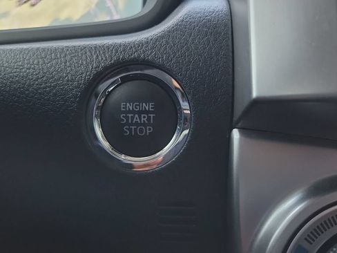 Certified 2024 Toyota 4Runner Limited AWD/4WD image 28