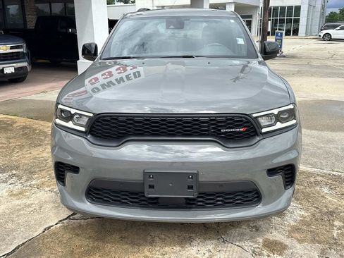 Used 2025 Dodge Durango GT AWD/4WD image 3