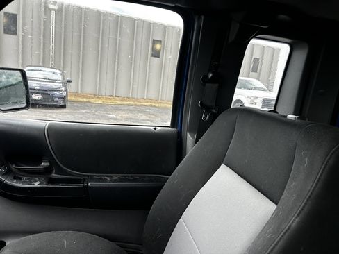 Used 2011 Ford Ranger XLT image 12