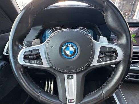 Used 2022 BMW X5 xDrive45e w/ M Sport Package image 21