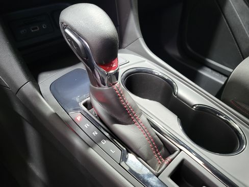 Certified 2023 Chevrolet Equinox RS image 26