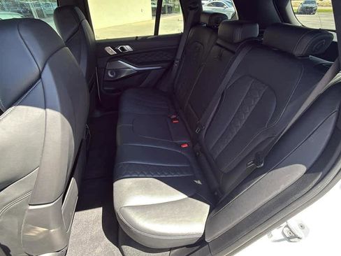 Used 2021 BMW X5 M w/ Executive Package AWD/4WD image 21