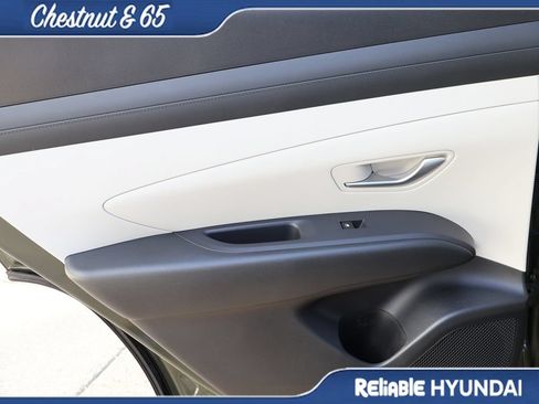 Certified 2025 Hyundai Tucson SEL FWD image 17