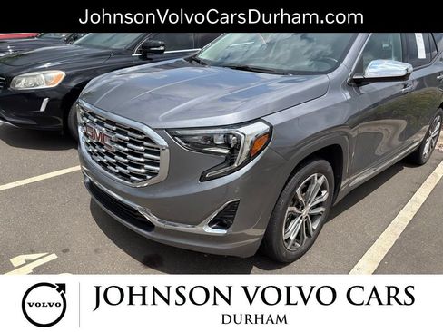 Used 2018 GMC Terrain Denali w/ Comfort Package FWD image 16