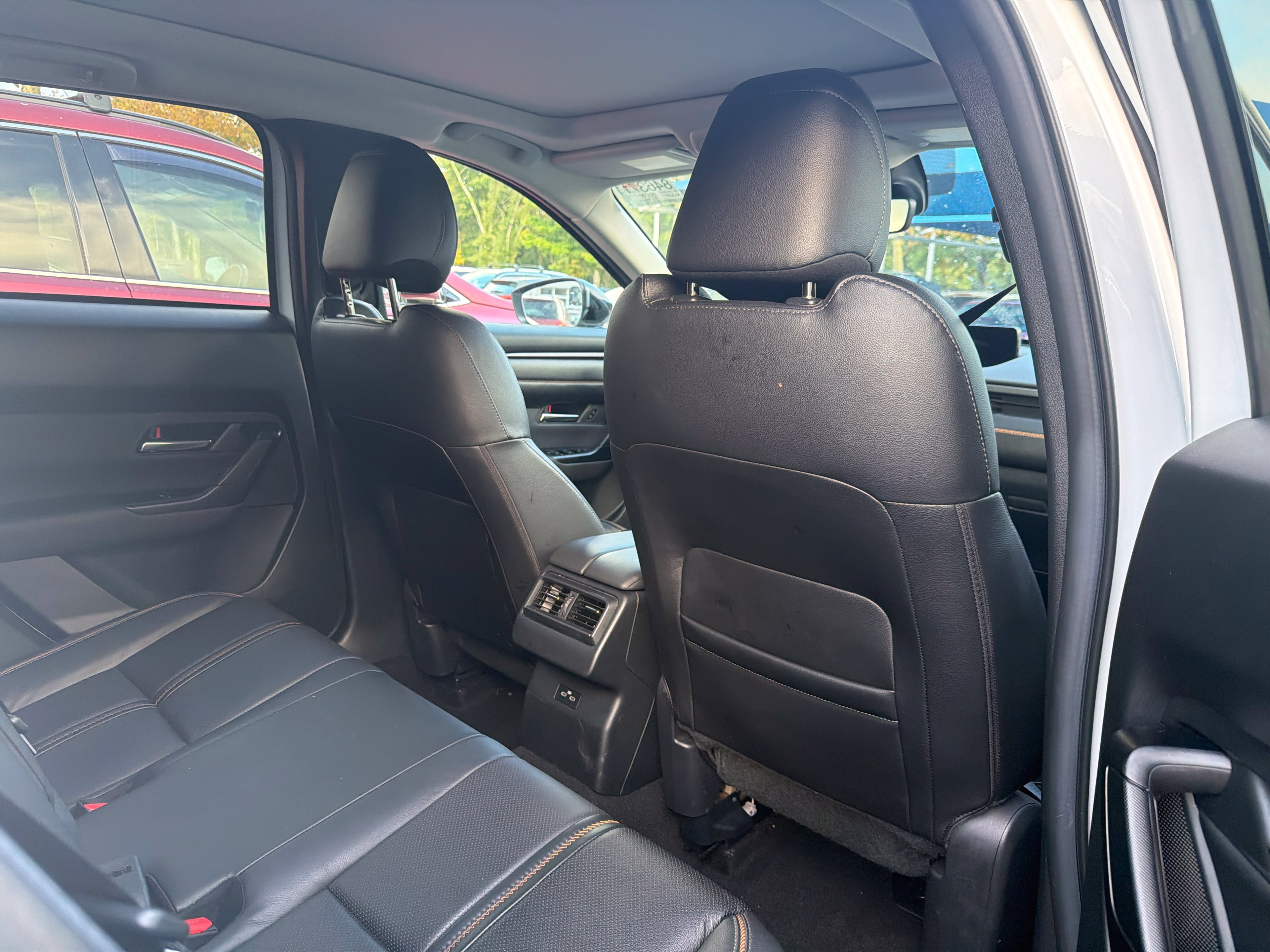 Used 2025 MAZDA CX-50 AWD 2.5 S w/ Premium Plus Pkg image 10