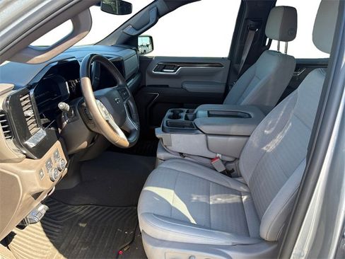 Used 2023 Chevrolet Silverado 1500 RST image 9