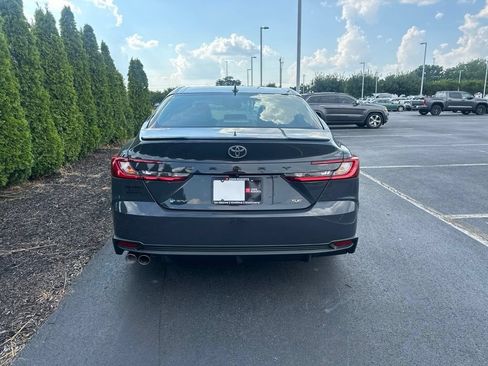 Used 2025 Toyota Camry SE FWD image 6