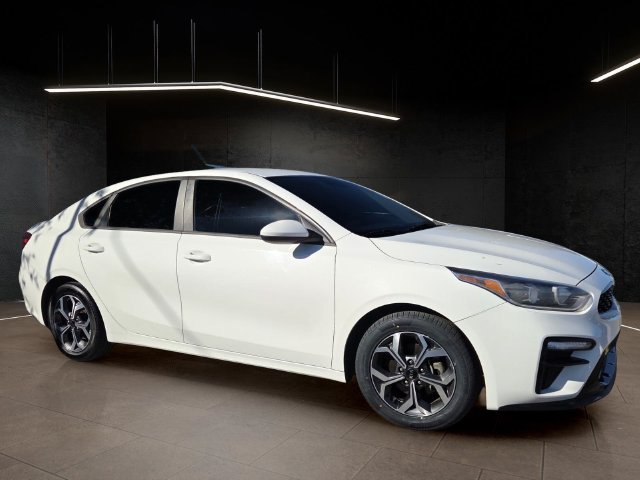 Used 2019 Kia Forte LXS FWD image 1