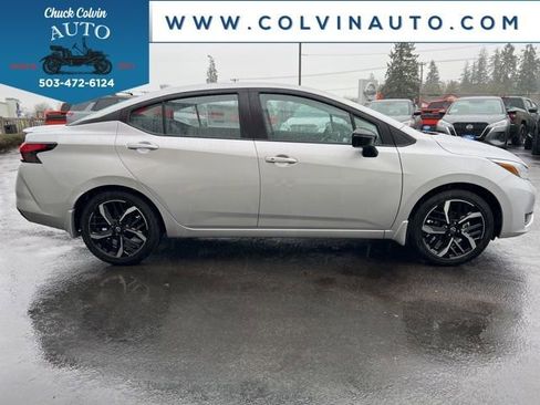 New 2025 Nissan Versa SR w/ Trunk Package image 5