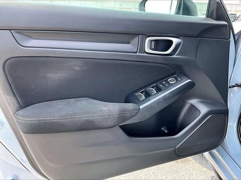 Used 2022 Honda Civic Sport image 8