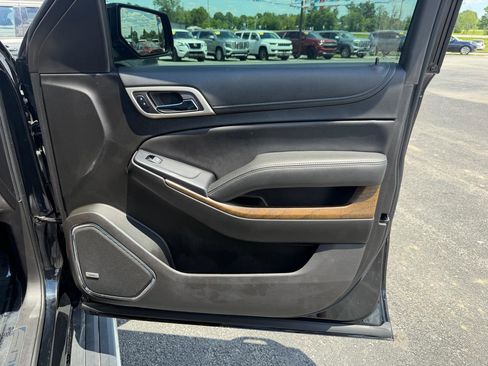 Used 2018 GMC Yukon Denali w/ Denali Ultimate Package AWD/4WD image 26