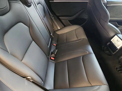Used 2024 Tesla Model 3 Performance AWD/4WD image 9