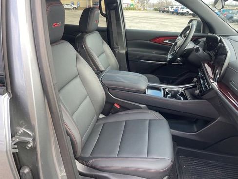 Used 2025 Chevrolet Traverse Z71 w/ Driver Confidence Package image 54