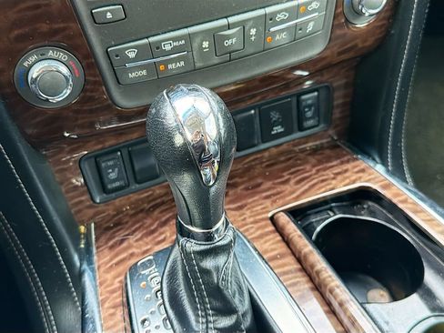 Used 2017 Nissan Armada SL w/ Interior Lighting Package AWD/4WD image 31