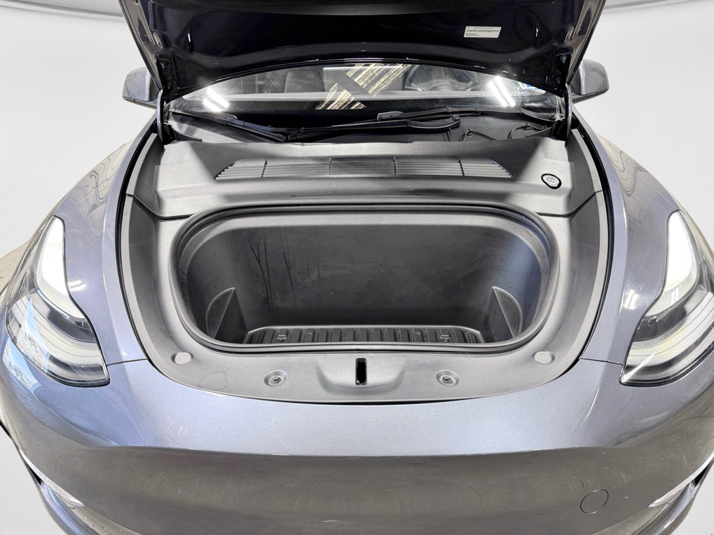 Used 2022 Tesla Model Y Performance AWD/4WD image 23