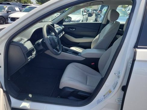 Used 2025 Honda Accord LX image 16