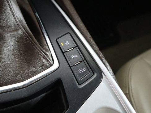 Used 2014 Cadillac SRX Performance w/ Driver Awareness Package image 30