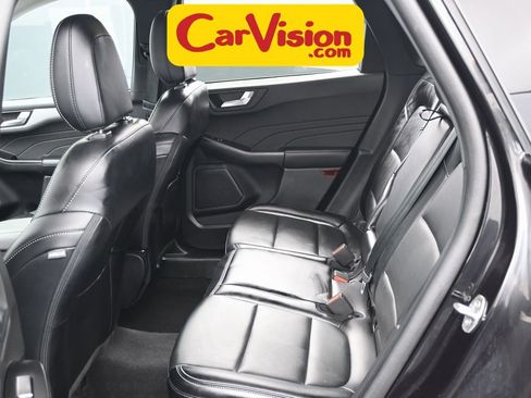 Used 2025 Ford Escape Platinum image 33