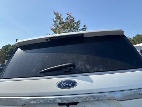Used 2021 Ford Expedition Max Platinum AWD/4WD image 7