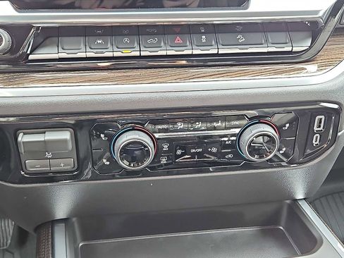 New 2026 Chevrolet Silverado 1500 LT Trail Boss w/ Convenience Package II image 13