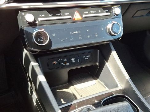 Used 2025 Hyundai Tucson SEL AWD/4WD image 15