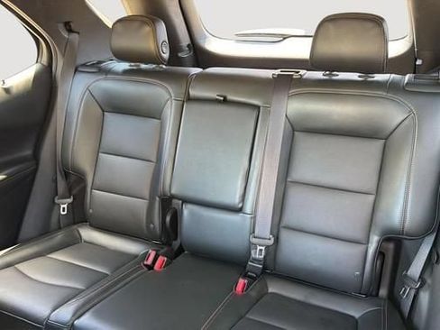 Used 2019 Chevrolet Equinox Premier AWD/4WD image 13
