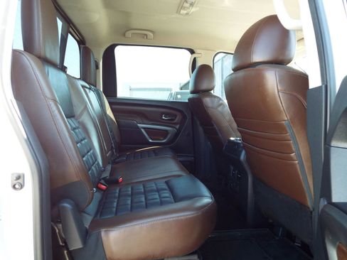 Used 2018 Nissan Titan Platinum Reserve w/ Platinum Utility Package image 28