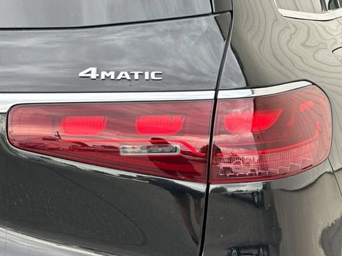 Used 2024 Mercedes-Benz GLS 450 4MATIC image 27