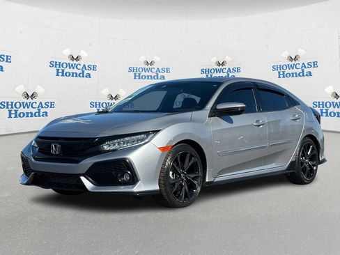 Used 2018 Honda Civic Sport Touring image 2