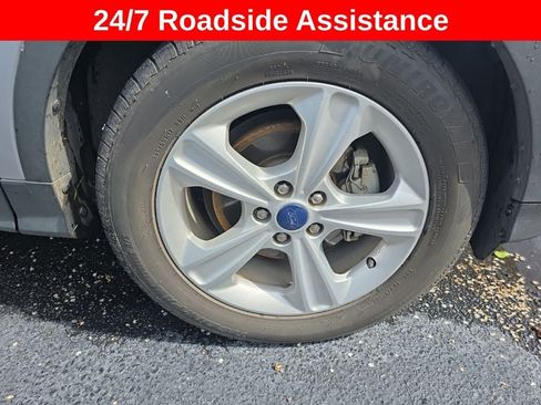 Used 2015 Ford Escape SE w/ Equipment Group 201A FWD image 5