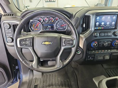 Used 2019 Chevrolet Silverado 1500 LT w/ All-Star Edition image 14