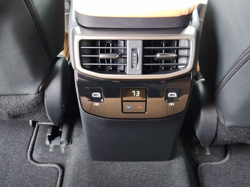 Used 2025 Lexus RX 350 Premium image 38