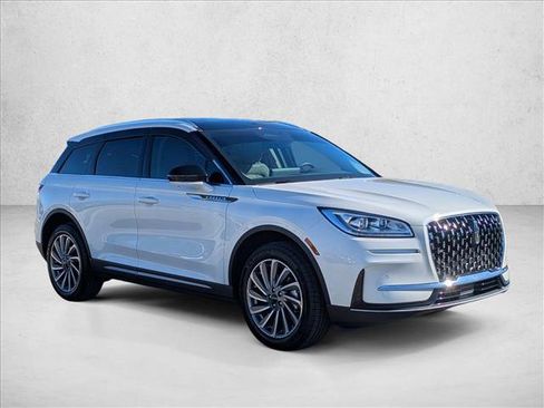 Used 2024 Lincoln Corsair Reserve w/ Equipment Group 201A image 3