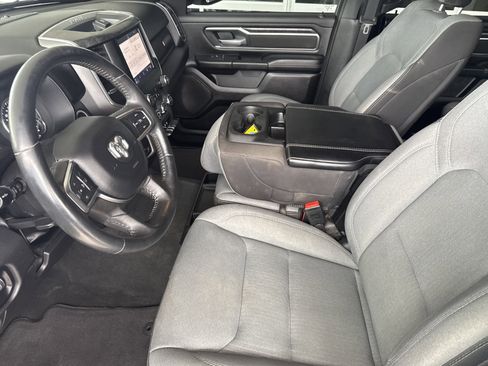 Used 2024 RAM 1500 Big Horn AWD/4WD image 11