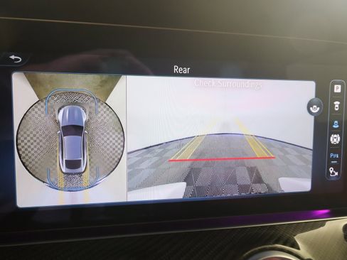 Used 2024 Mercedes-Benz AMG GT 43 image 22