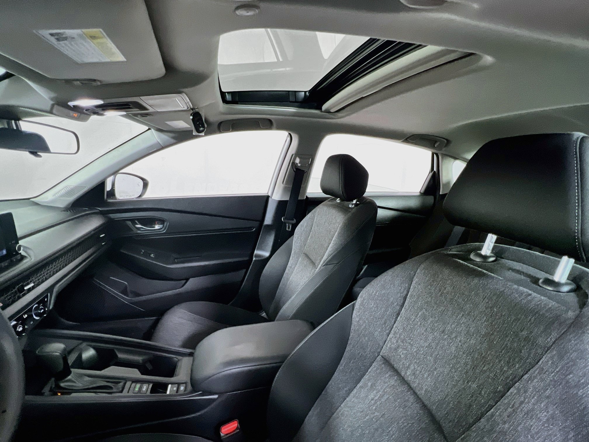 Used 2023 Honda Accord EX image 21