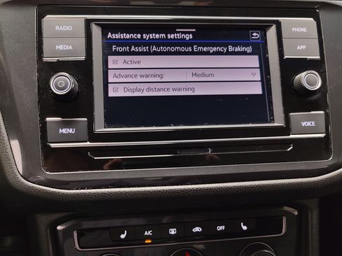 Certified 2023 Volkswagen Tiguan S AWD/4WD image 17