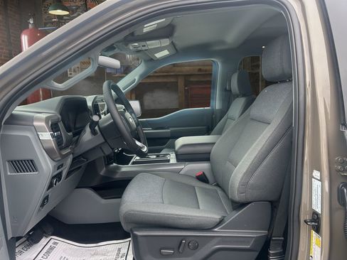 New 2026 Ford F150 XLT w/ Equipment Group 302A MID AWD/4WD image 18