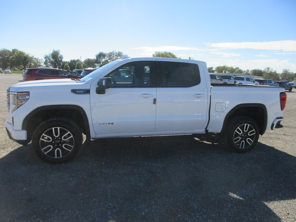 New 2026 GMC Sierra 1500 AT4 w/ AT4 Premium Package AWD/4WD image 9
