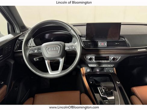 Used 2023 Audi Q5 2.0T Premium Plus AWD/4WD image 17
