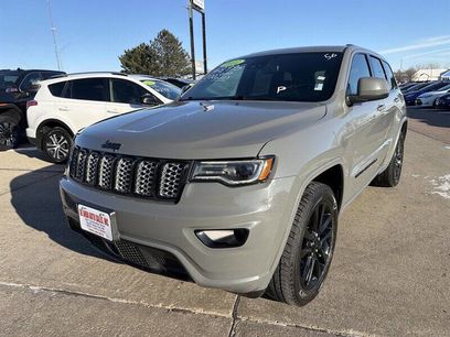 Used 2022 Jeep Grand Cherokee Laredo X