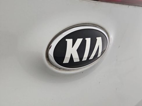 Used 2017 Kia Sportage LX AWD/4WD image 11